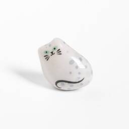 Caring Cat/Ceramic Lucky Charm - thumbnail 2