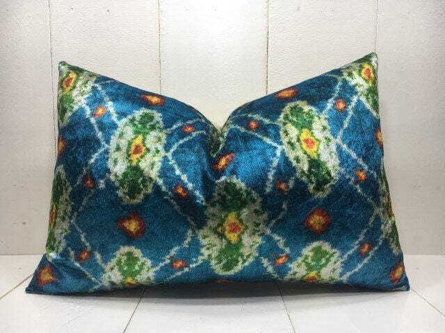 Handwoven Silk Ikat Pillow Cover, Turkish Decor - 16x24 - image 1
