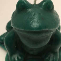 Frog Beeswax Candle - thumbnail 4