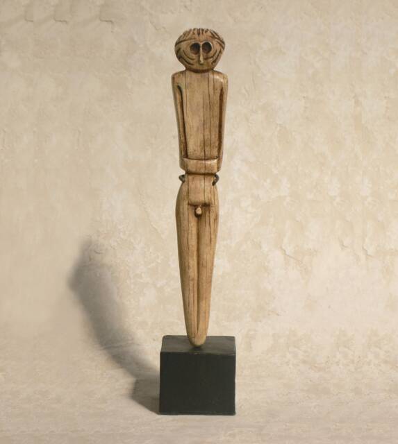 Anthropomorphic Idol - image 1