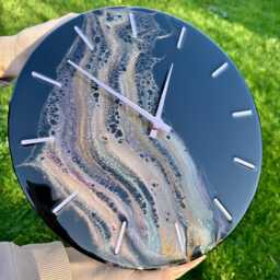 Black Rainbow Epoxy Resin Clock, Shiny Design - thumbnail 2