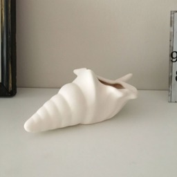 Shell Planter - Ceramic Sea Flower Pot, Ready To Paint, Handmade Indoor Succulent Perfect For Home Decoration & Art Lovers - thumbnail 2