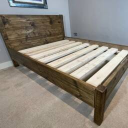 The Camden Reclaimed Bed Frame Chunky Solid Rustic Pine Wood With Headboard All Sizes Available Free UK Delivery. Extra Thick 4.5cm Slats - thumbnail 2