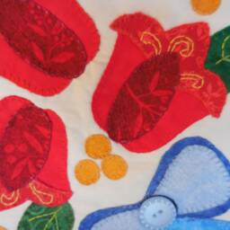 Lillebet's Bouquet Wall Hanging - thumbnail 4