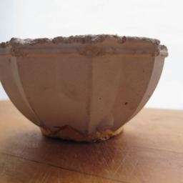 Faceted Concrete Tea Light Saucer/Planter With Gold Metal Leaf Glow Patio Candle - thumbnail 2