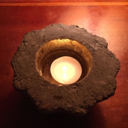 Faceted Concrete Tea Light Saucer/Planter With Gold Metal Leaf Glow Patio Candle - thumbnail 4