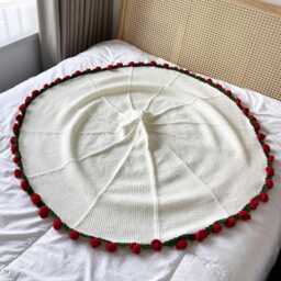 Personalized Crochet Rose Bouquet Blanket , Custom Embroidered Blanket, Mother's Day Gift - thumbnail 3