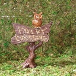 Fairy Crossing Sign For Fairy Gardens - thumbnail 3