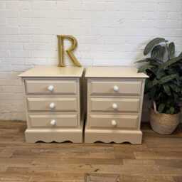 Pair Of Painted Pine Bedside Tables Solid - Farrow & Ball Joa's White - thumbnail 2