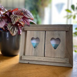 Those We Love Don't Go Away - Memorial Loss in Memory Any Message Engraved Personalised Driftwood Heart Shutter Photo Frame 6x4 - thumbnail 3