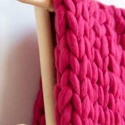 Chunky Throw, Bulky Blanket, 100% Merino Wool Giant Large Knit Knitted Couch Lap Blanket 45 Colors - thumbnail 2