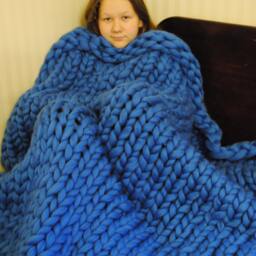 Hand Knit Chunky Merino Wool Blanket, Light Blue Throw - thumbnail 3