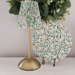 Beautiful Decoupaged Green Leaf Indoor/Outdoor Usb Rechargeable Table Lamp.matching Picture Plate Available.hand Decorated - thumbnail 3
