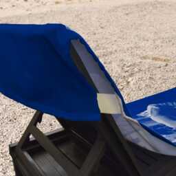 Merseyside Blues - Player Montage Blue Football Sunbed Towel With Pockets - thumbnail 4