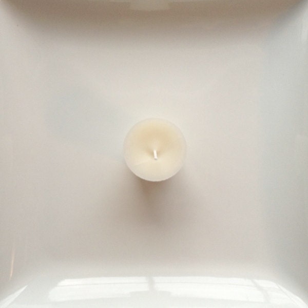 Sheer Linen Strong Scented Votive Candle