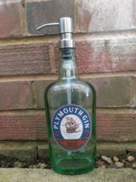 Plymouth Gin Soap Dispenser, 70Cl Gift With Stainless Pump & Water Resistant Label - thumbnail 1