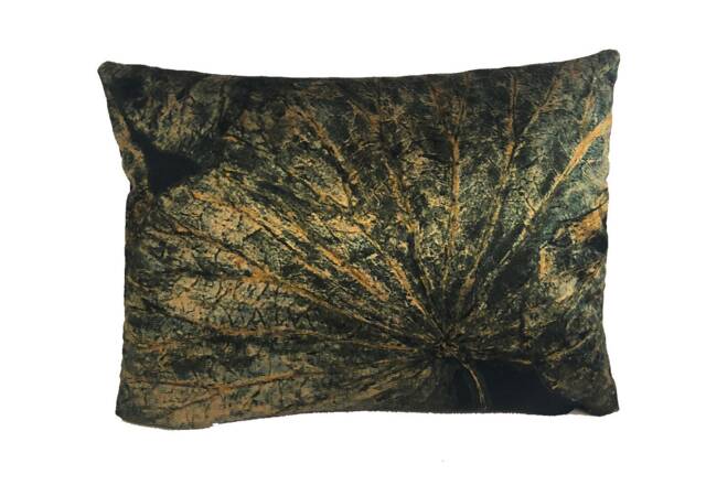 Zoffany - Taisho Vine Black Lavish Lotus Leaf Cushion Cover Handmade Velvet Throw Pillow Designer Home Decor - image 1