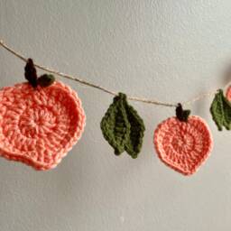 Crochet Peach Garland - Fruit Wall Hanging Home Decor - thumbnail 4