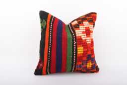Vintage Turkish Kilim Pillow Cover 16'' Handwoven Wool Throw - thumbnail 1