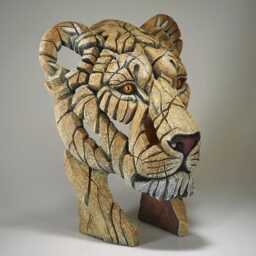 Yuna The Lioness Bust Sculpture - Hand Painted Art Marble Dust & Resin Wildlife Decor - thumbnail 3