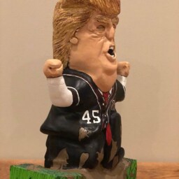 Donald J Trump Hand Carved Wooden Figurine The Racing Presidents - thumbnail 3