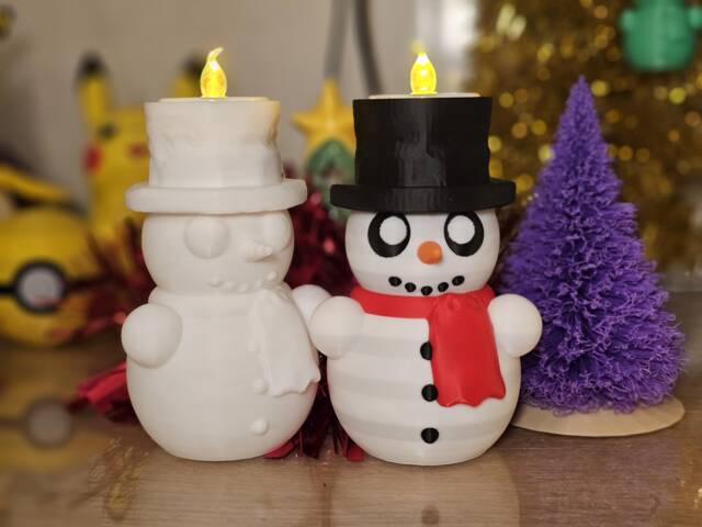4.5 Inch Adorable Snowman Tealight Holder - image 1