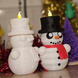 4.5 Inch Adorable Snowman Tealight Holder - thumbnail 2