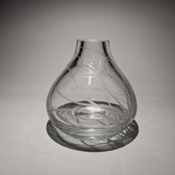 Sea Anemone Vase - Hand Engraved Glass Ocean Themed Marine Biologist Gift - thumbnail 3