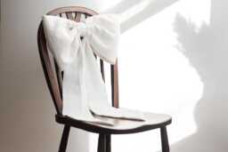 White Extra Large Luxuries Linen Bow. Wall & Door Decor. Christmas Tree Topper - thumbnail 1