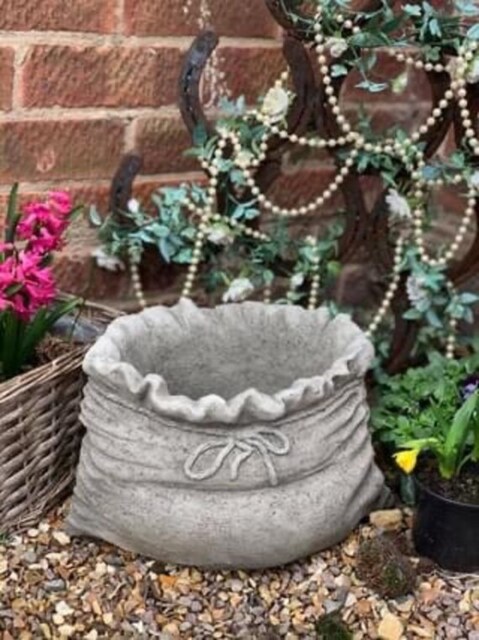 Stone/Concrete Sack Planter Plant Pot Garden Ornament Statue