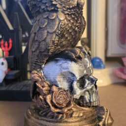 Gothic Owl - Skull Perch With Skulls Bust Ornament Figurine Stunning Detail - thumbnail 3