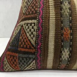 Vintage Kilim Pillow Cover, Handwoven Bohemian Accent - 16x16 Inch - thumbnail 3