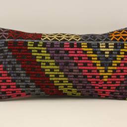 Vintage Turkish Kilim Lumbar Pillow, Bohemian Wool Cushion - 10x20 In - thumbnail 2