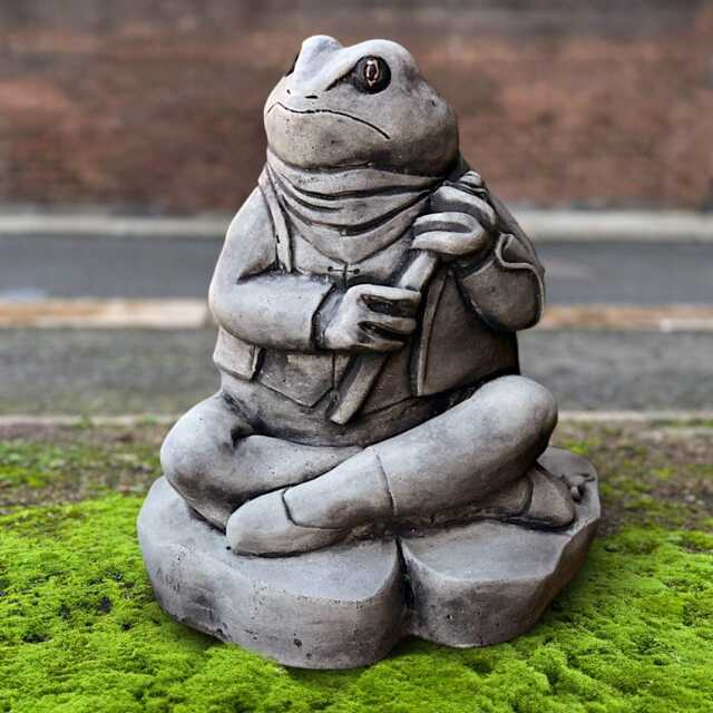 Large Sitting Frog Statue Cement Sculpture Stone Garden Decor Outdoor Amphibian Art Yard Ornament Peaceful Figurine - image 1