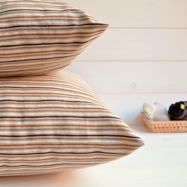 Cuscino Decorativo Righe, Design Moderno, Pillow, Throw Cuscino Arredo, Arredo Toni Neutri, Azzurro, Brown - image 1