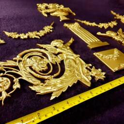 Large Ornate Applique Gilt Or White French Style Decorative Wall Furniture Onlay Moulding Pediment Plastic Decoration - thumbnail 2