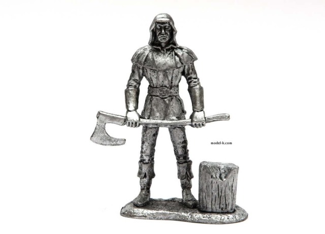 54mm Figurine Executioner 132 Scale Figure - image 1