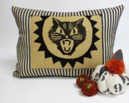 Halloween Kitty Cat Burlap Lumbar Pillow - Gothic Decor - thumbnail 1