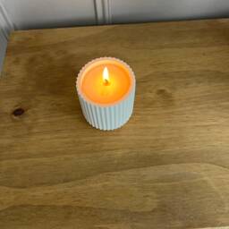 Ribbed Stone Candle Scented Soy Wax, Modern Home Decor - thumbnail 2