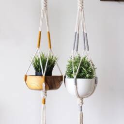 Macrame Plant Hanger, Hanging Planter, Color Block, Holderno Tariffs/Fees To Usa - thumbnail 3