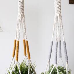 Macrame Plant Hanger, Hanging Planter, Color Block, Holderno Tariffs/Fees To Usa - thumbnail 2