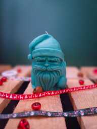 Handmade Santa Clause Candle Soy & Bee Wax Christmas Decor - thumbnail 1