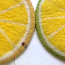 Handfelted Seat Cushion As Fruit Slices Lemon - thumbnail 2