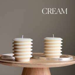 Handmade Ribbed Column Candle - Decorative Soy Wax Pillar - thumbnail 3