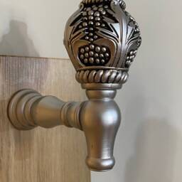 Gold Curtain Holdbacks Decorative Wall Hooks, Set Of 2 - thumbnail 2