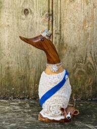 Queen Elizabeth With Corgi. A Little Wooden Ducklet Dressed Like Hrh A Mini Corgi By Her Feet. Token Memorabilia - thumbnail 1