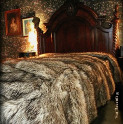 Plush Faux Fur Bedspread - Coyote Wolf Shag Bear Design Designer Throws By Accents Usa