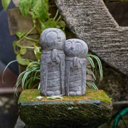 Jizo Couple 7.5 Inch/19 cm, Concrete, Concrete Figurine, Garden Decor, Outdoor Housewarming, New Home Holiday Decor - thumbnail 3