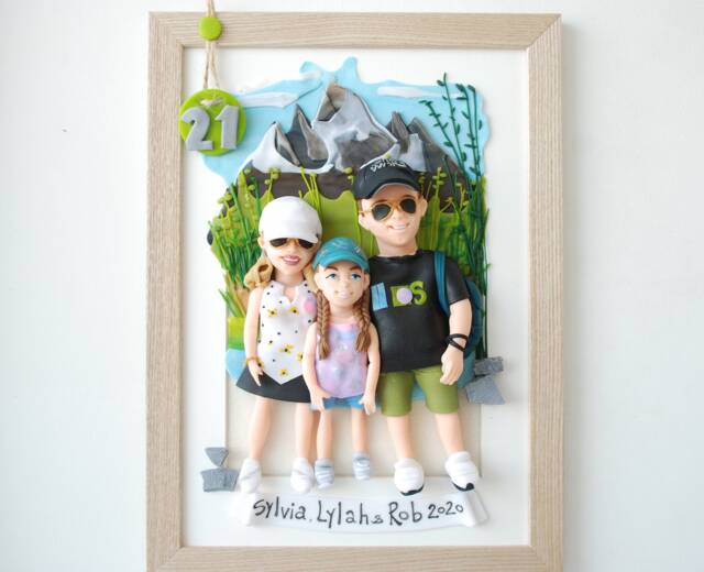 Family Portrait Illustration Anniversary Gift For Wife Custom Sculpture - image 1