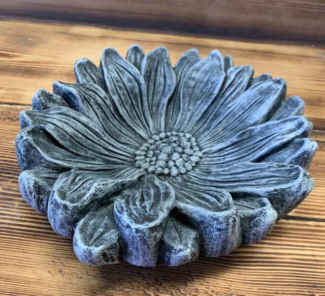 Stone Garden Daisy Flower Bird Bath Top Only Statue Ornament - image 1